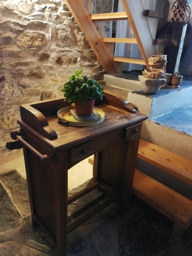 Casale Maria Mafalda Pieve di Teco Exterior foto